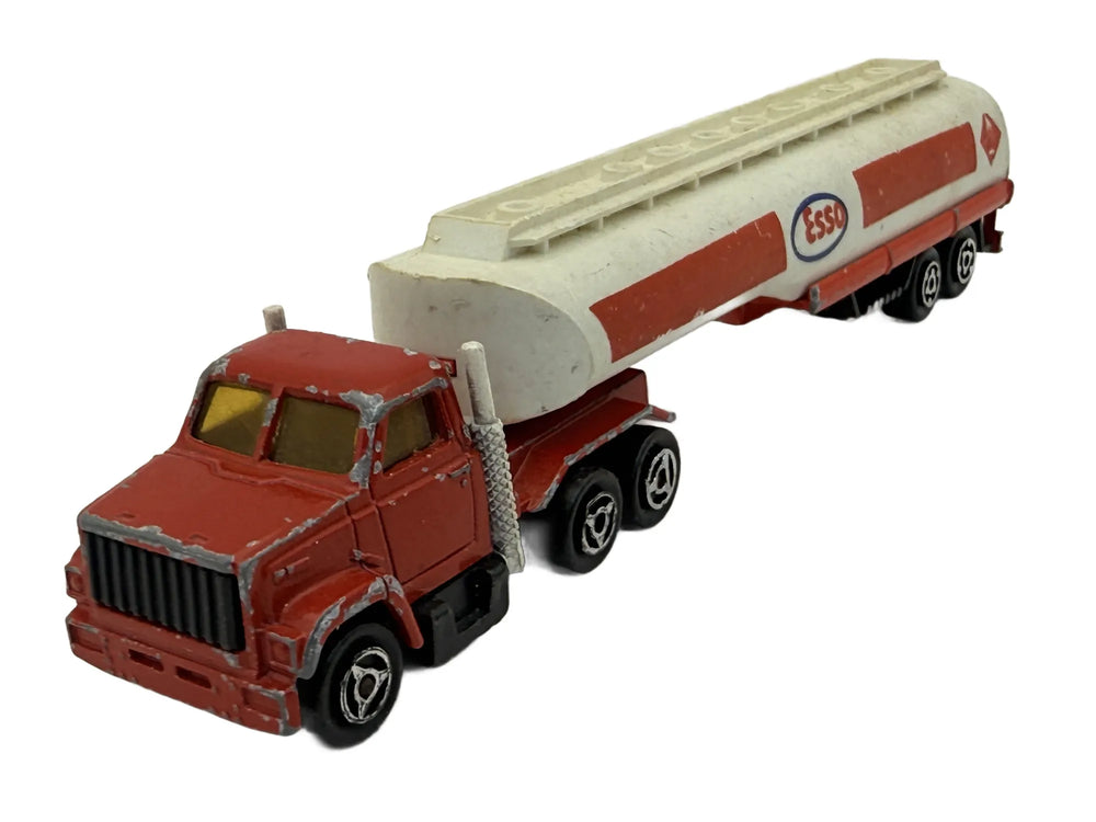 Cysterna Paliwowa Majorette Czerwony 1:87 Made in France Esso