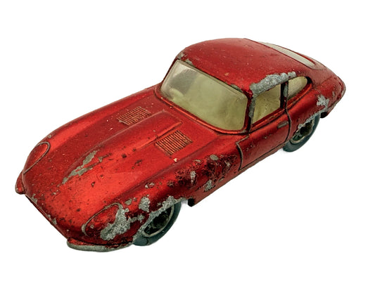 E Type Jaguar Lesney Czerwony 1:64 Made in Anglia