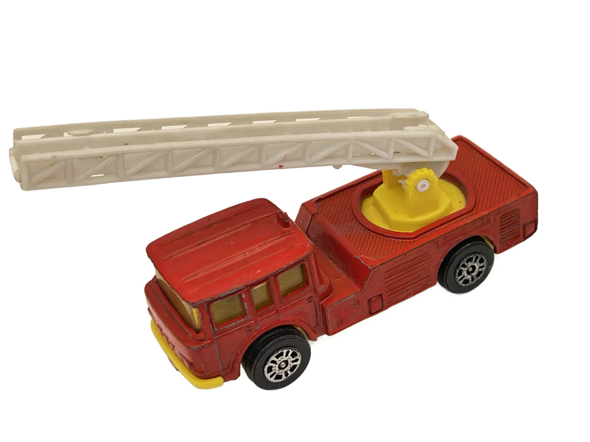 Simon Snorkel Fire Engine, Corgi Juniors, Made in Great Britain, 1:64