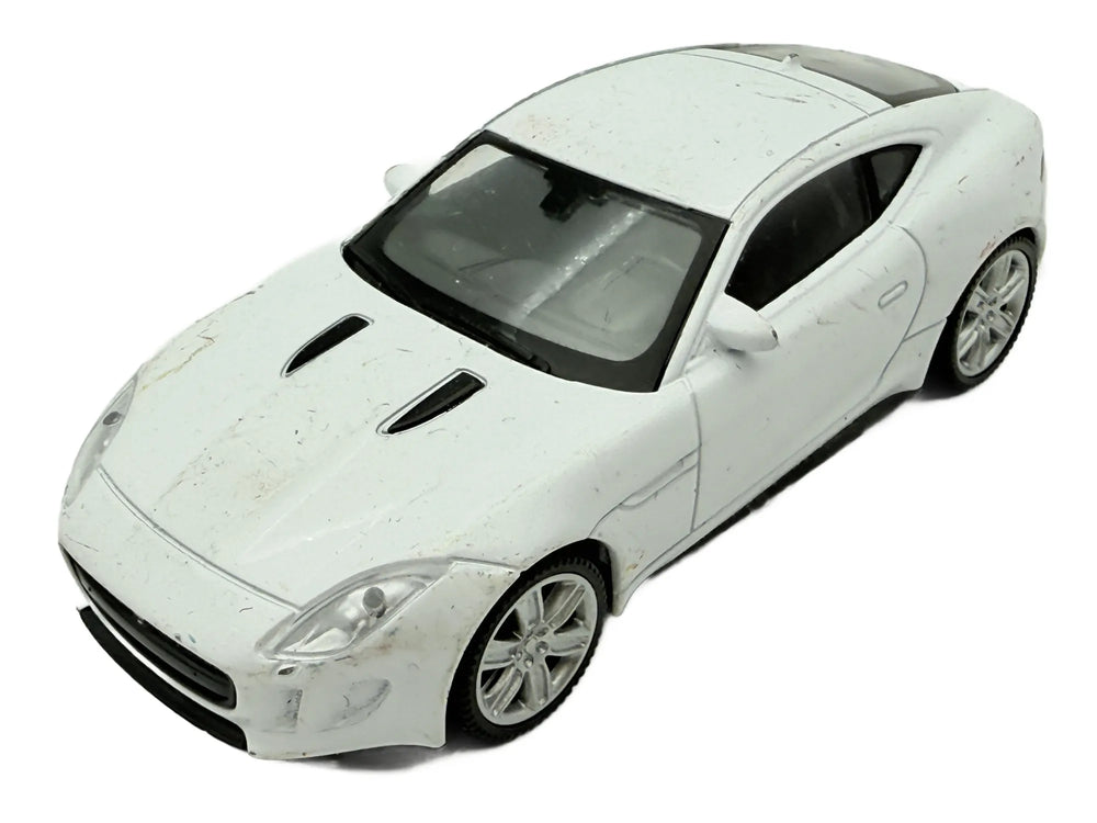 Jaguar F-Type Coupe Welly Biały 1:60