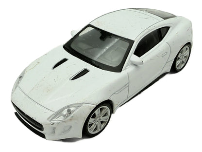 Jaguar F-Type Coupe Welly Biały 1:60