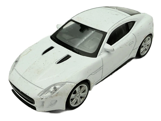 Jaguar F-Type Coupe Welly Biały 1:60