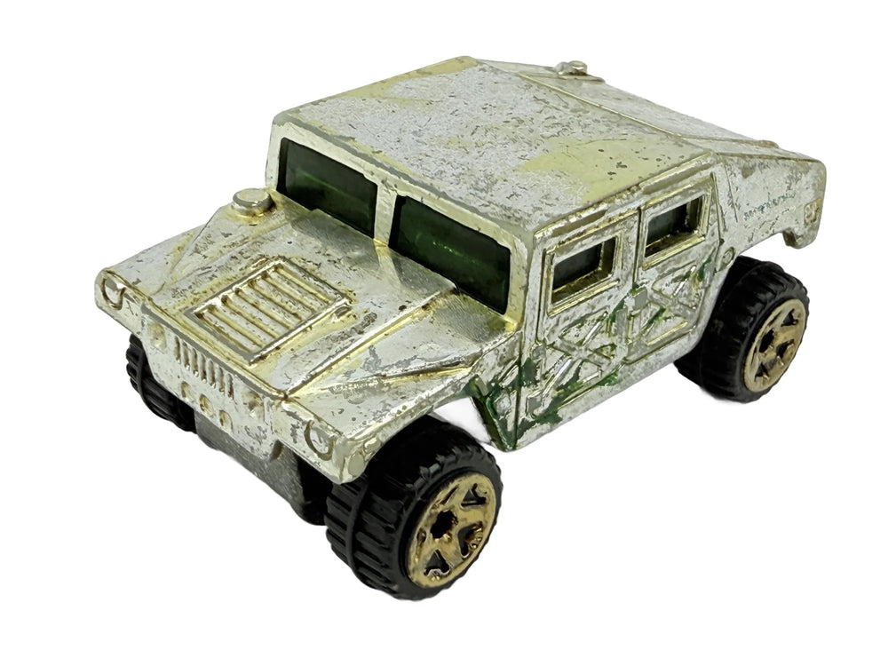 Humvee Hot Wheels Srebrny 1:64