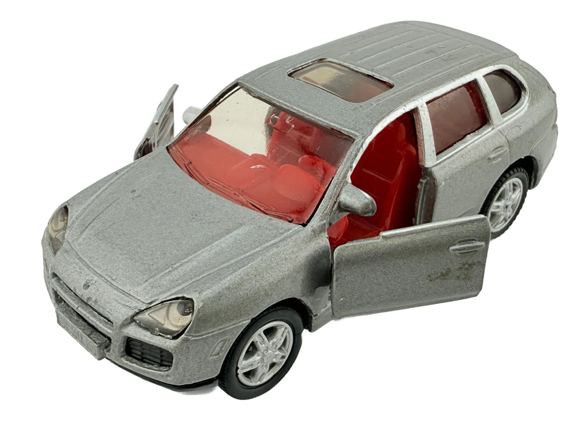 Porsche Cayenne Turbo SIKU Srebrny 1:68