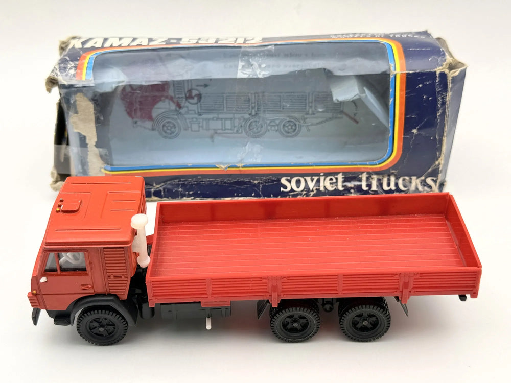 KAMAZ-53212 SOVIET TRUCK Elecon (AREK) '70 Czerwony 1:43 Made in ZSRR