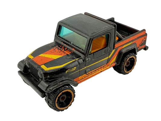 Jeep Cj-8 Scrambler Mainline Hot Wheels 1982 Czarny 1:64