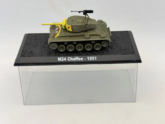 Czołg M24 Chaffee Korea 1951 Tanks of the World Wojsko AmerCom Zielony 1:72