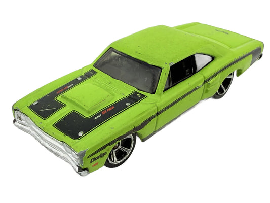 Dodge Ceronet Super Bee Hot Wheels Jasnozielona 1:60