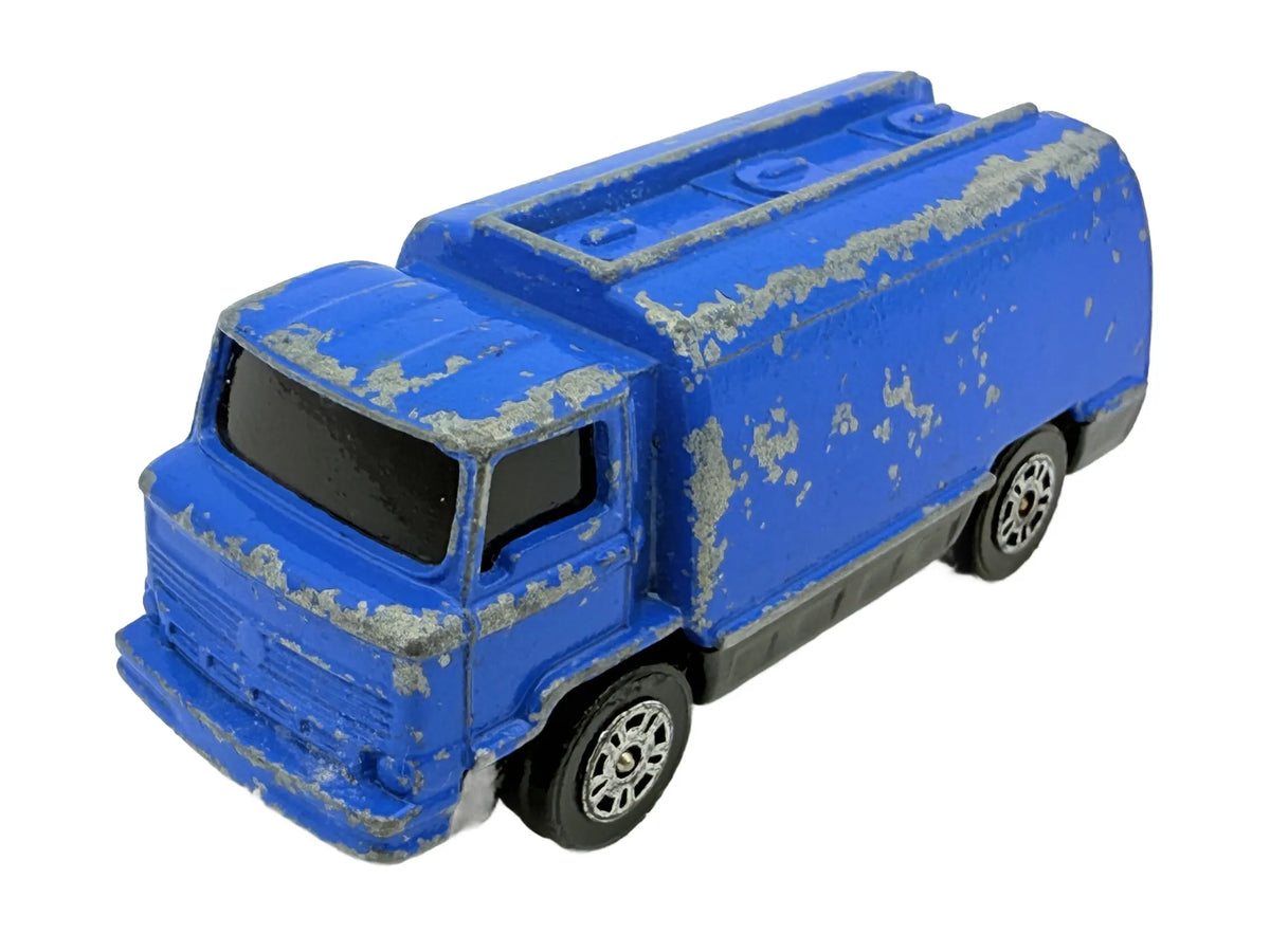 Petrol Tanker Corgi Niebieski 1:64 Made in Wielka Brytania