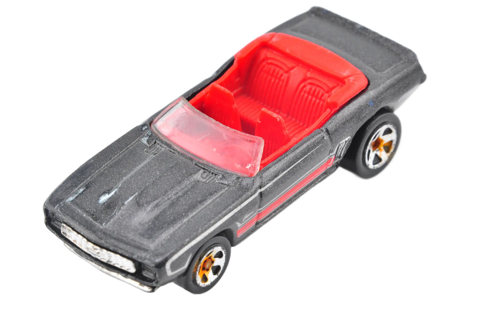Chevrolet Camaro, Hot Wheels, die cast resoraki, 1:64