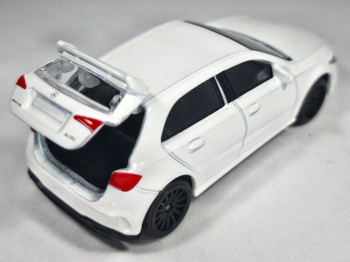 MERCEDES-AMG A35, Majorette Premium, Die cast REF:232H Biały 1:59, Resoraki – zdjęcie 3