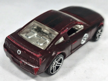 Ford Mustang GT Hot Wheels 2005 First Editions 1:64 65 Luzak Bordowy – zdjęcie 3