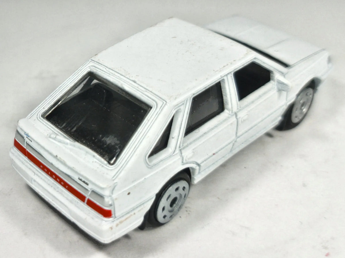 Polonez Caro Plus Welly 1:54 Hatchback Biały Luzak Samochód osobowy – zdjęcie 3