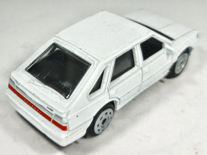 Polonez Caro Plus Welly 1:54 Hatchback Biały Luzak Samochód osobowy – zdjęcie 3