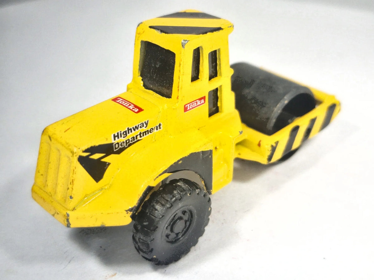 PAVEMENT ROLLER, Walec drogowy, Maisto (Tonka) 2005, Die cast, Żółty 1:64 – zdjęcie 3