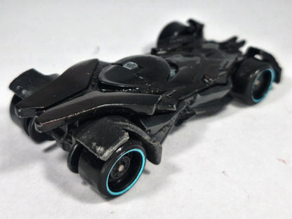 Batmobile DC Comics Batman Hot Wheels 2015 Czarny 1:64 – zdjęcie 3