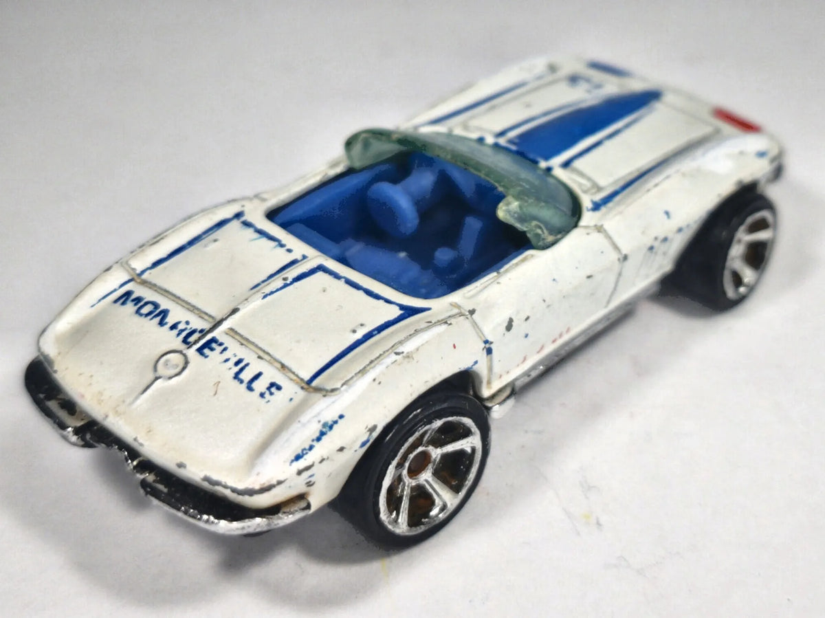 '65 CORVETTE, Hot Wheels 1999, Die cast E24, Biały, 1:64, Resoraki – zdjęcie 3