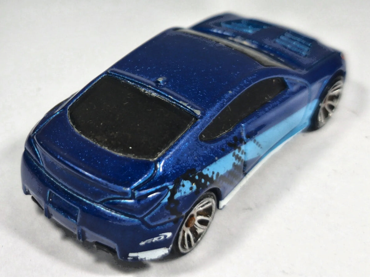 Hyundai Genesis Coupe Hot Wheels 2011 1:60 Luzak Niebieski – zdjęcie 3
