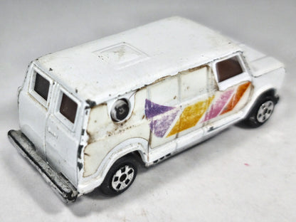 Super U.S. Van Zylmex '70 Biały 1:64 Vintage Model – zdjęcie 3