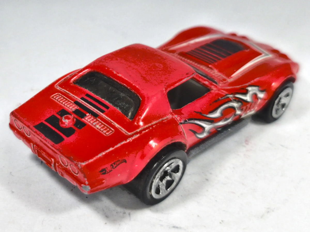 Chevrolet Corvette Stingray Hot Wheels 1974 1:64 Luzak Czerwony – zdjęcie 3