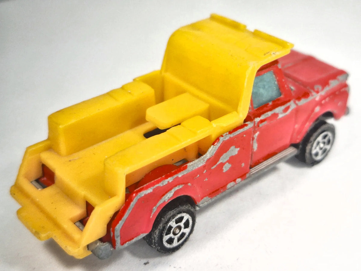 FORD CAMPER, Corgi Juniors, Made in Gt Britain, No.3396/69, Czerwony, 1:64 – zdjęcie 3
