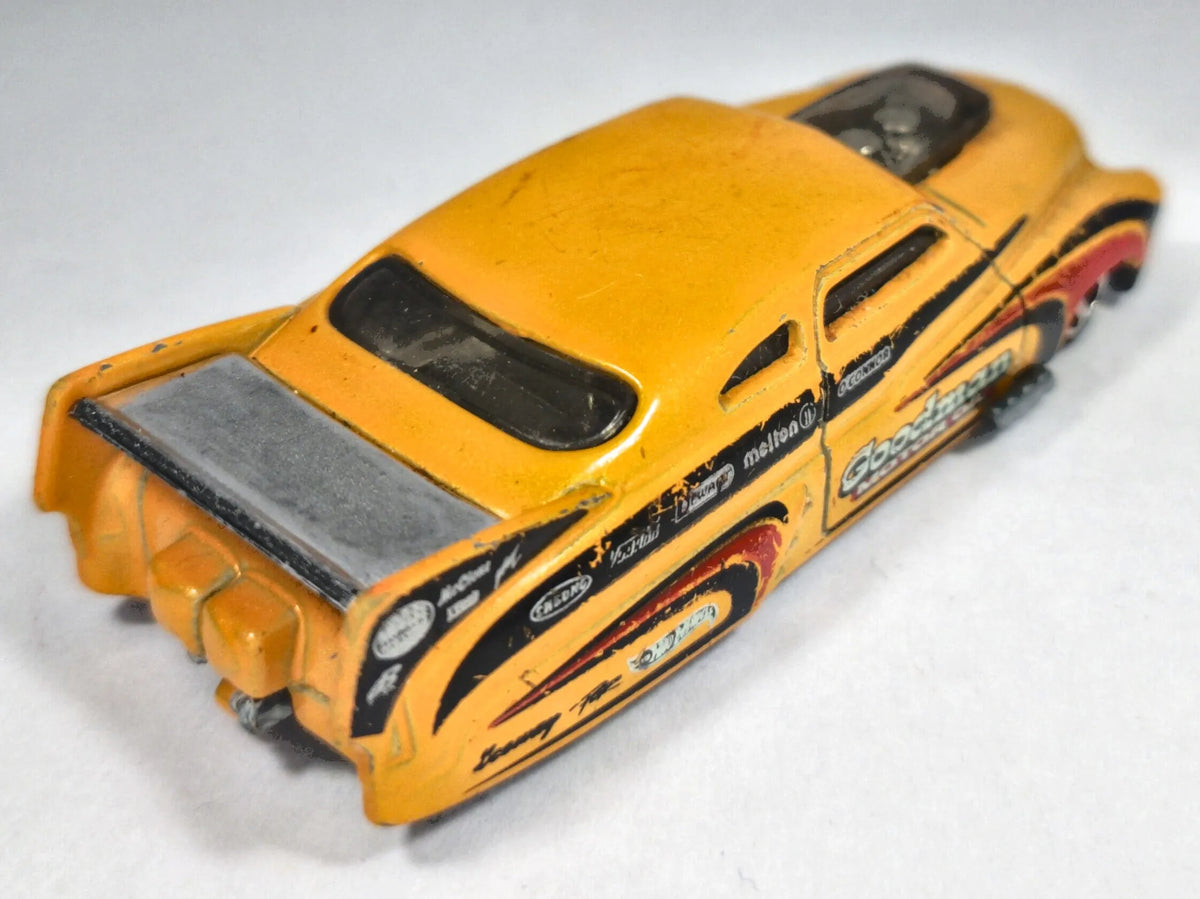 '49 DRAG MERC, Hot Wheels 2010, Die cast E39, Żółty, 1:64, Resoraki – zdjęcie 3