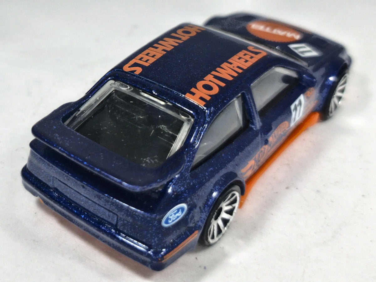 '87 Ford Sierra Cosworth Hot Wheels 2021 HW Turbo 1:64 MATTEL Luzak – zdjęcie 3