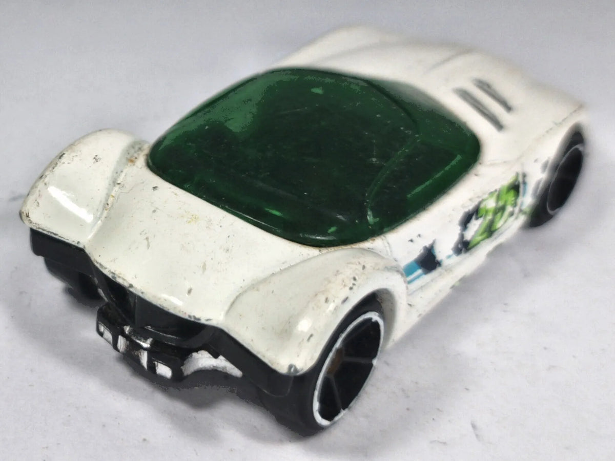 Golden Arrow Hot Wheels 2013 HW CITY 1:64 Luzak Biały – zdjęcie 3