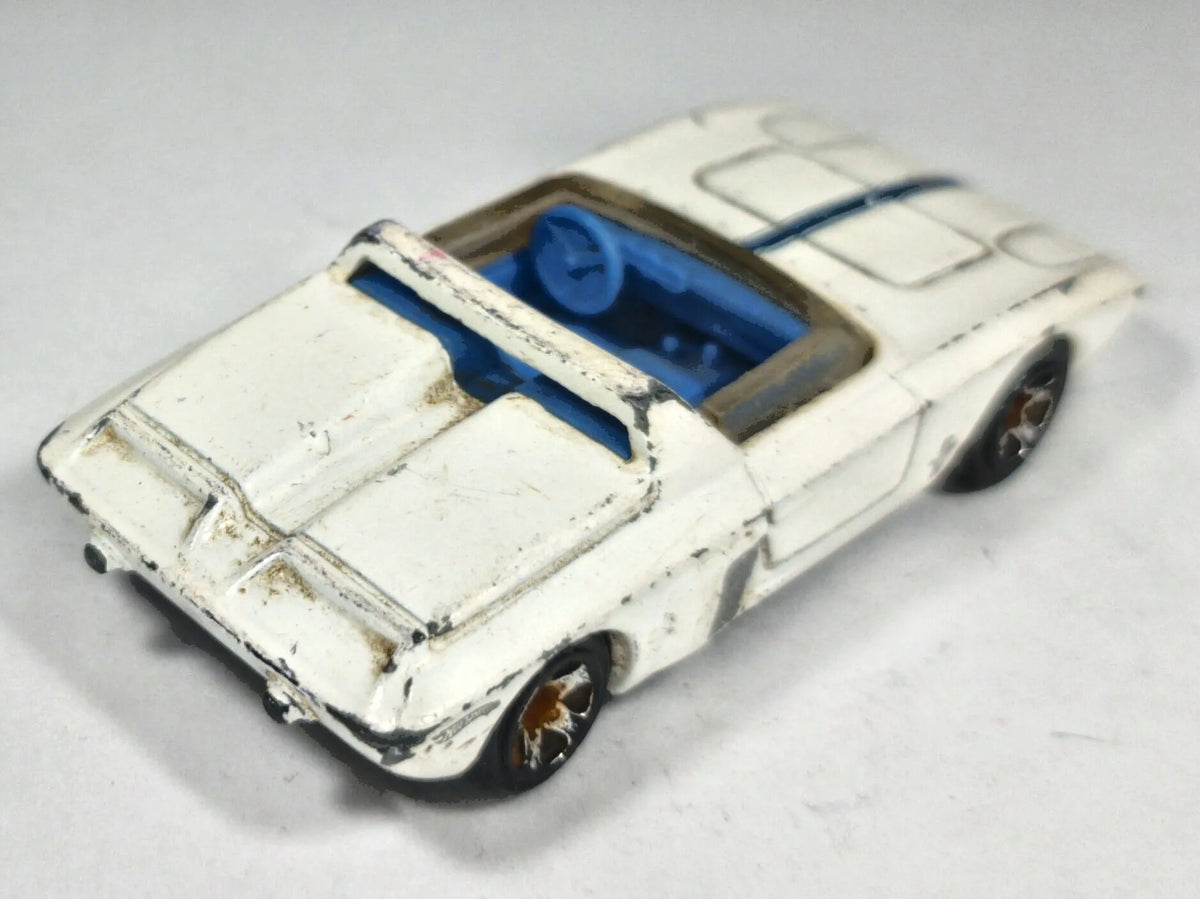 '62 Ford Mustang I Concept Hot Wheels 2010 1:64 Luzak Biały – zdjęcie 3