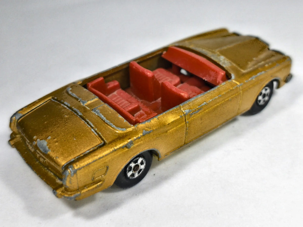 ROLLS ROYCE SILVER SHADOW COUPE Matchbox 1969 Złoty 1:68 Made in England – zdjęcie 3