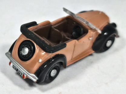 Morris Eight Series E Tourer Oxford Beżowy 1:87 – zdjęcie 3