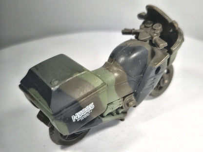 MOTOCYKL WOJSKOWY BMW R 1200 RT, Hasbro, N5885, Zielony, 1:18, Resoraki – zdjęcie 3