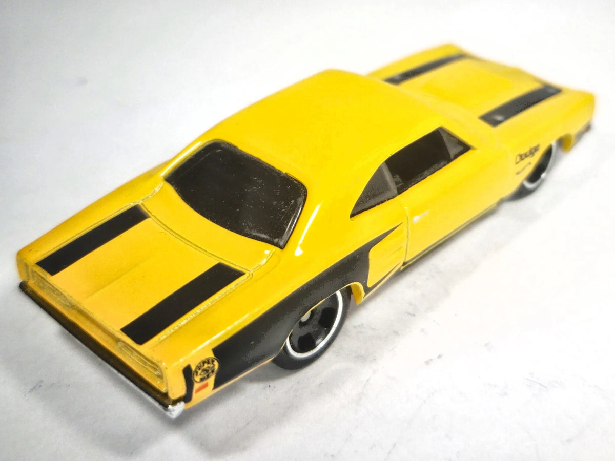 DODGE CHARGER, Hot Wheels , Die cast CHU 1, Żółty, 1:64, Resoraki – zdjęcie 3