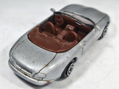 Jaguar XK8 Welly 1:64 Luzak Srebrny – zdjęcie 3