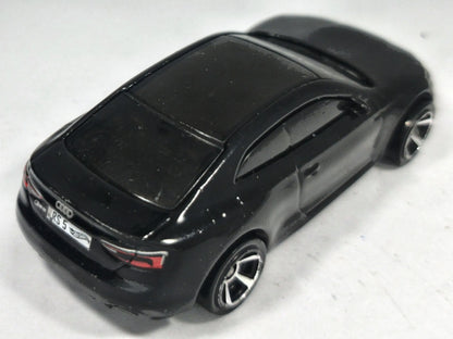 Audi RS 5 Coupe Hot Wheels 2018 Mainline 1:64 Luzak Czarny – zdjęcie 3