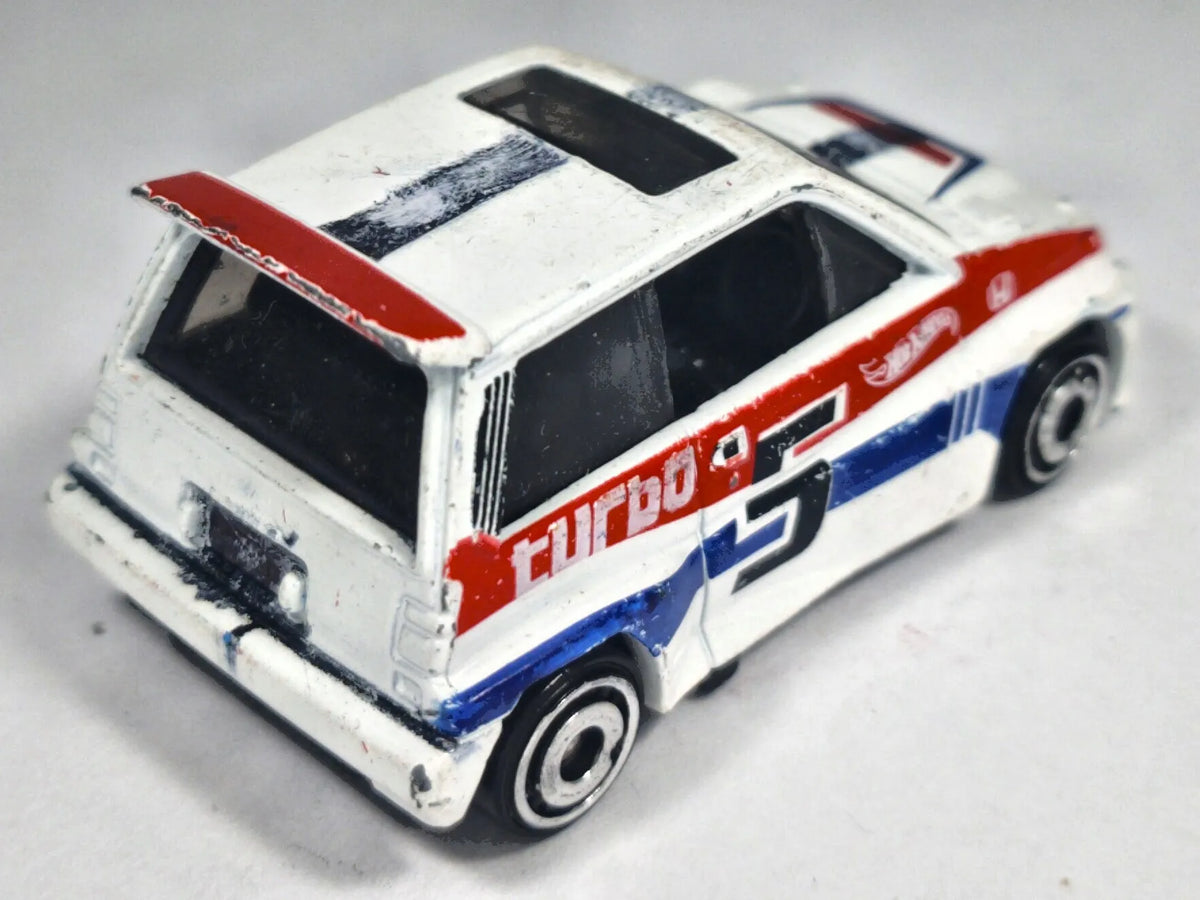 '85 HONDA CITY TURBO II, Hot Wheels 2017, Die cast FJV43 #5, Biały, 1:64 – zdjęcie 3