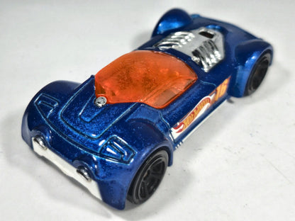 Ballistik Hot Wheels 1:64 16 Luzak Niebieski – zdjęcie 3