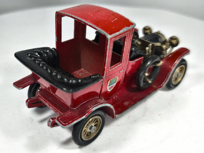 1912 Packard Landaulet Matchbox Czerwony 1:44 Made in England – zdjęcie 3