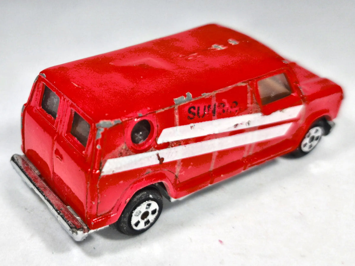Custom U.S. Van Zylmex 1978-1985 Czerwony 1:64 – zdjęcie 3