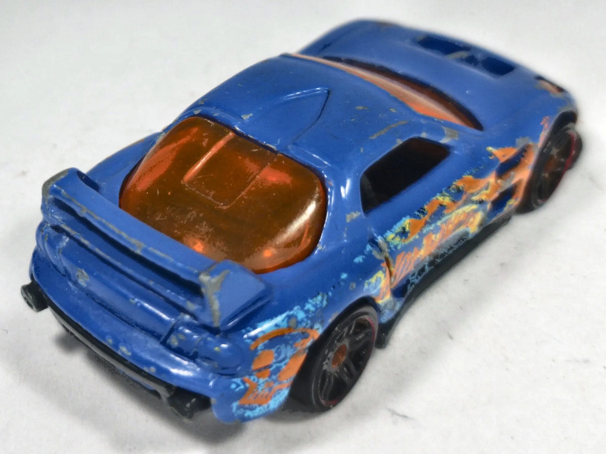 24/Seven Hot Wheels 2002 First Editions 1:64 Luzak Niebieski Custom – zdjęcie 3