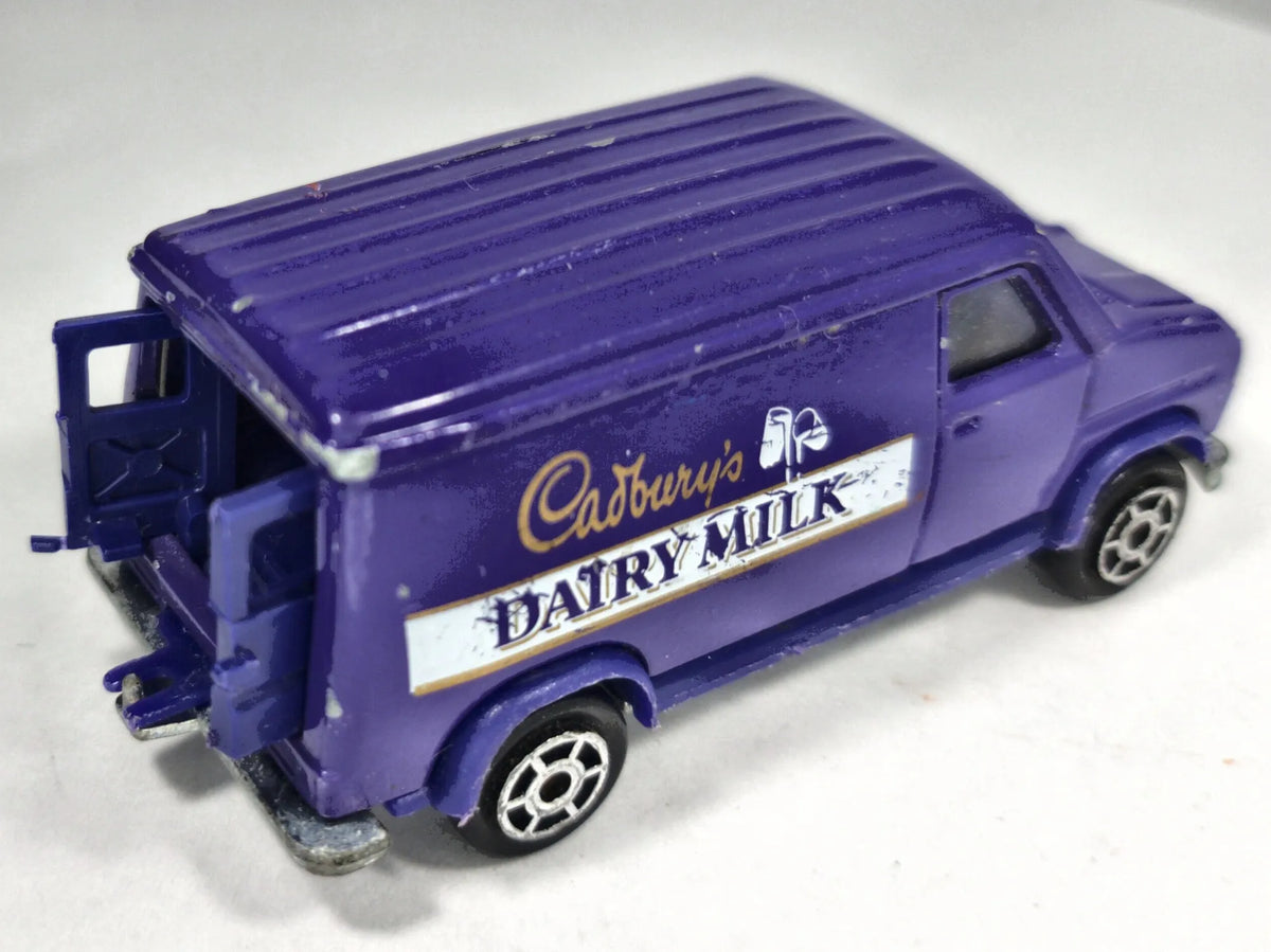 FOURGON 279/234 Cadbury's Dairy Milk Majorette '70 1:64 Made in France – zdjęcie 3