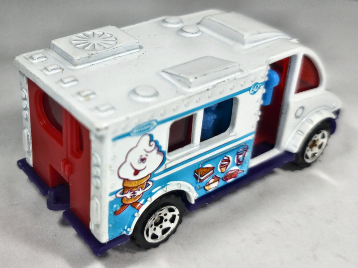 ICE CREAM TRUCK Matchbox 2001 Biały 1:50 – zdjęcie 3