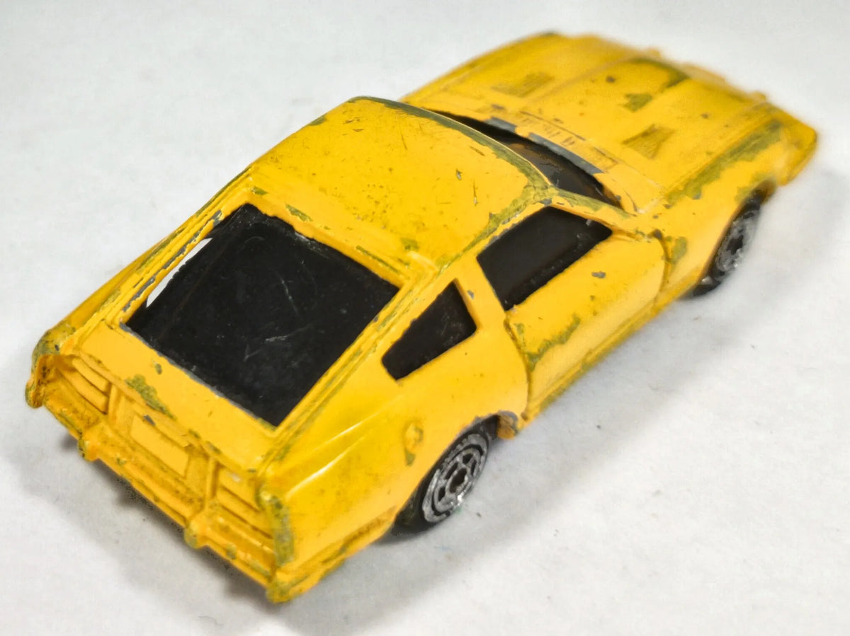 Datsun 280Zx (S130) Żółty 1:64 – zdjęcie 3