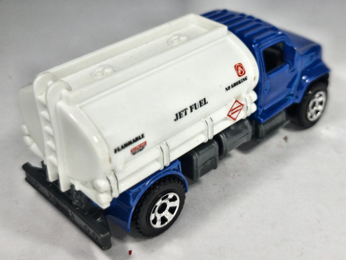 UTILITY TRUCK JET FUEL, Matchbox 2006, Die cast, Niebieski, 1:64, Resoraki – zdjęcie 3