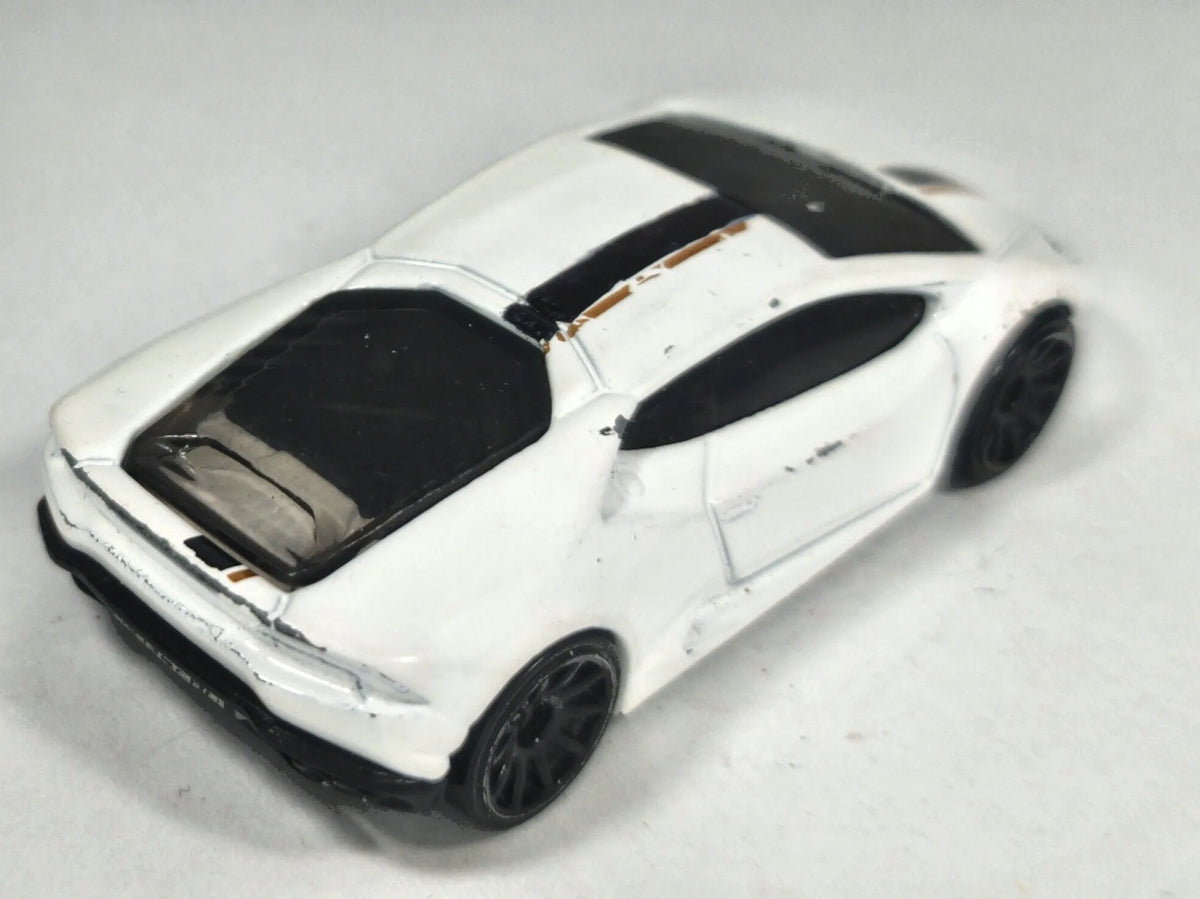 Lamborghini Huracán Lp 610-4 Hot Wheels 2014 HW EXOTICS 1:64 Luzak Biały – zdjęcie 3