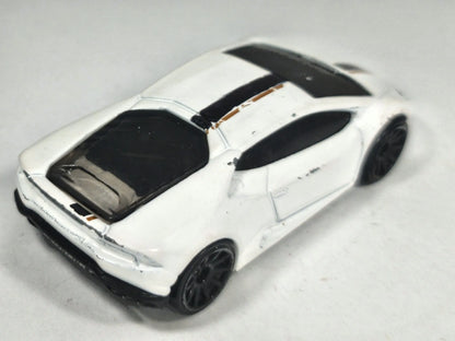 Lamborghini Huracán Lp 610-4 Hot Wheels 2014 HW EXOTICS 1:64 Luzak Biały – zdjęcie 3