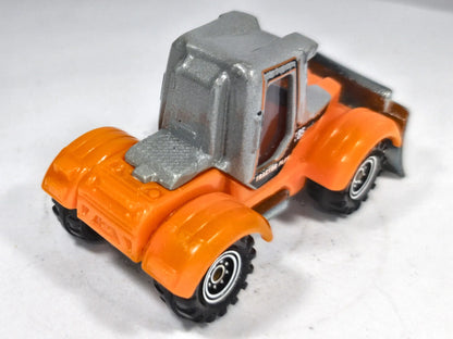 Tractor Plow Matchbox 1:64 Buldożer 365 Luzak Pomarańczowy Plowverizer – zdjęcie 3