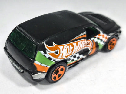 Fandango Hot Wheels 2003 Mainline 1:64 Luzak Czarny – zdjęcie 3