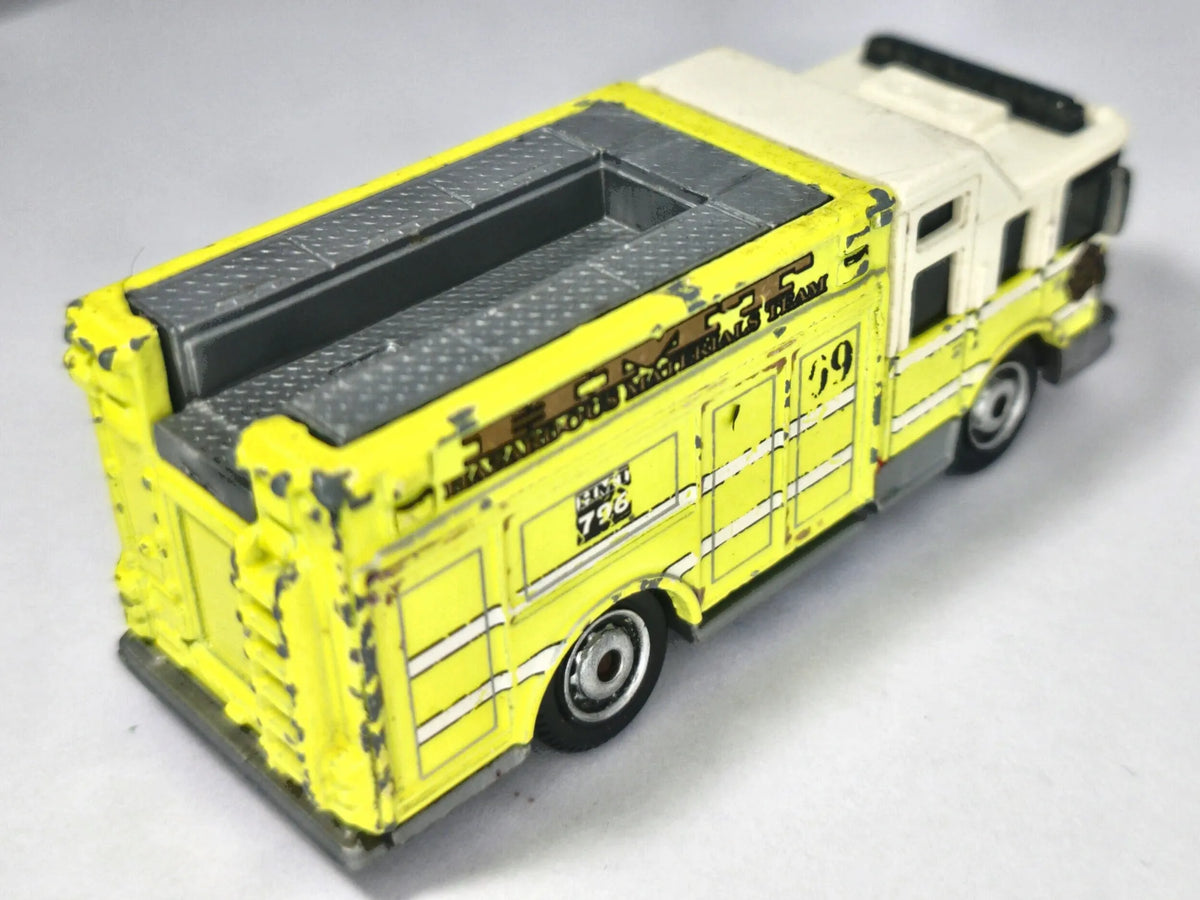 HAZARD SQUAD, Matchbox 2009, Die cast MB738; C26, Żółty, 1:64, Resoraki – zdjęcie 3
