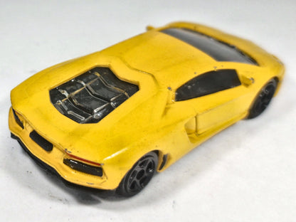 Lamborghini Aventador LP 700-4 Majorette 1:64 Luzak Żółty – zdjęcie 3